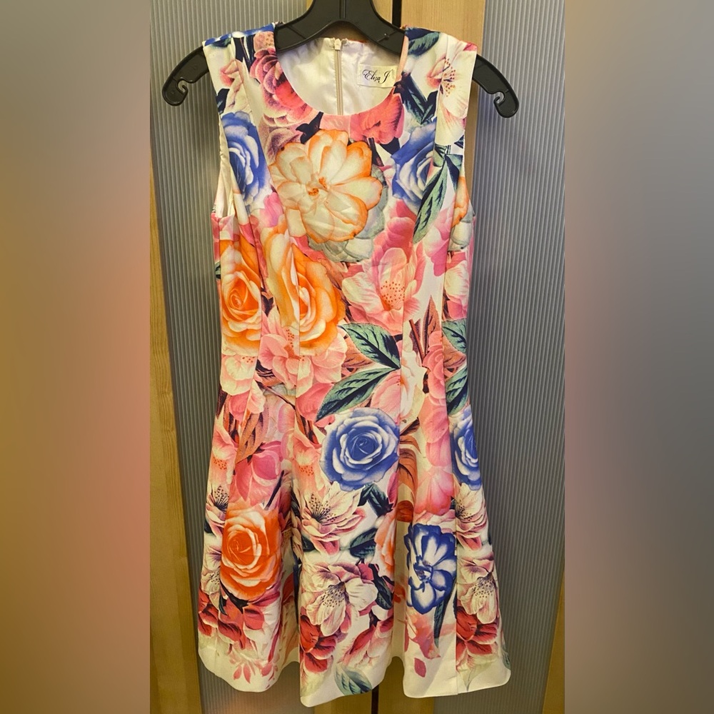 Eliza J floral print scuba mini dress Size 2